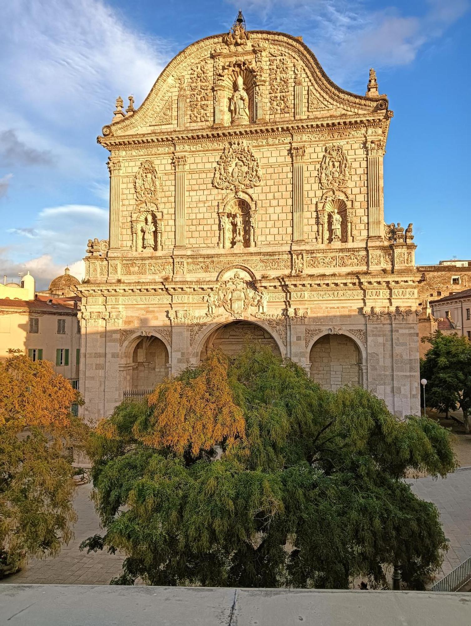 Hotel La Cattedrale Sassari Esterno foto