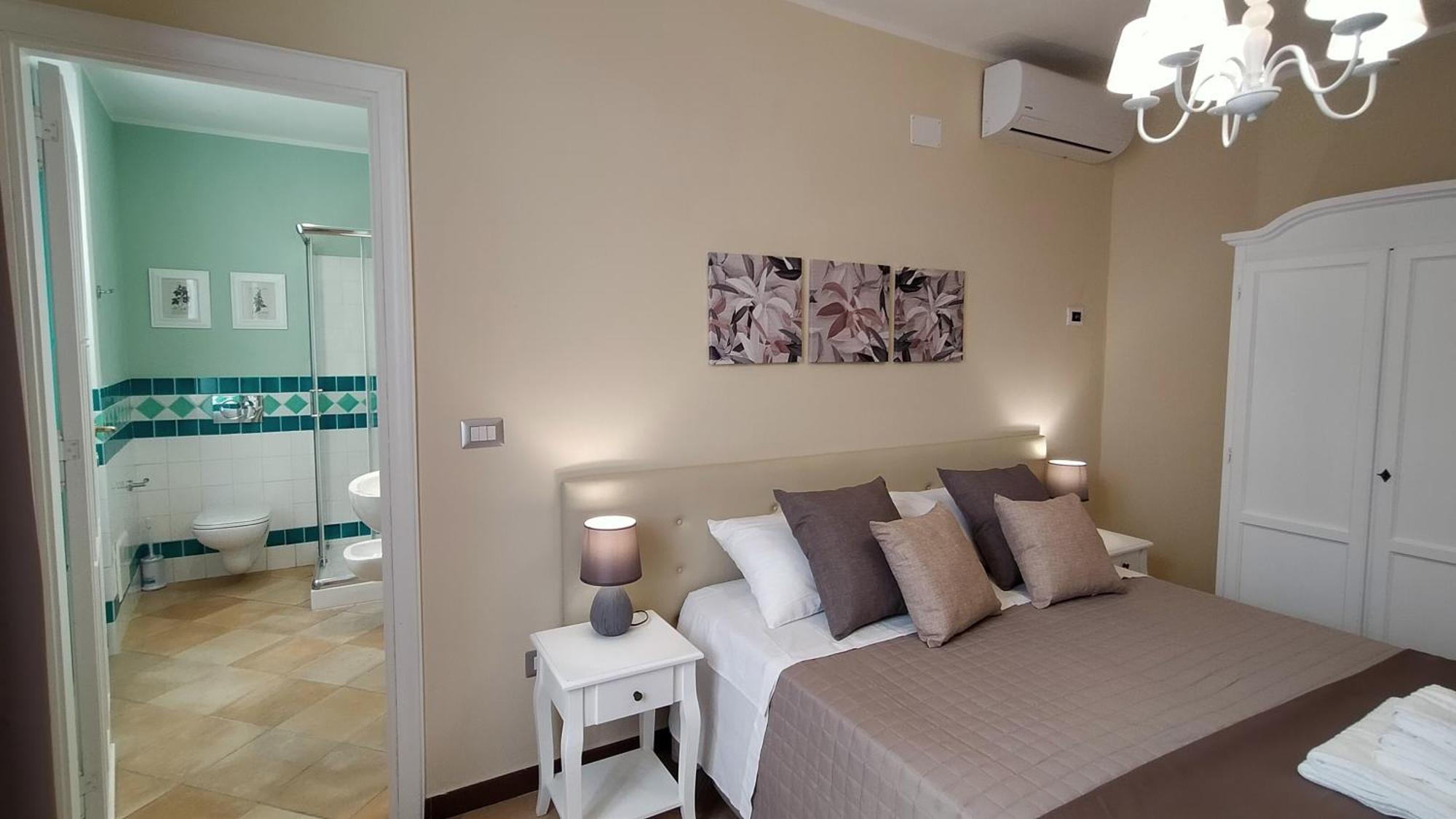 Hotel La Cattedrale Sassari Esterno foto