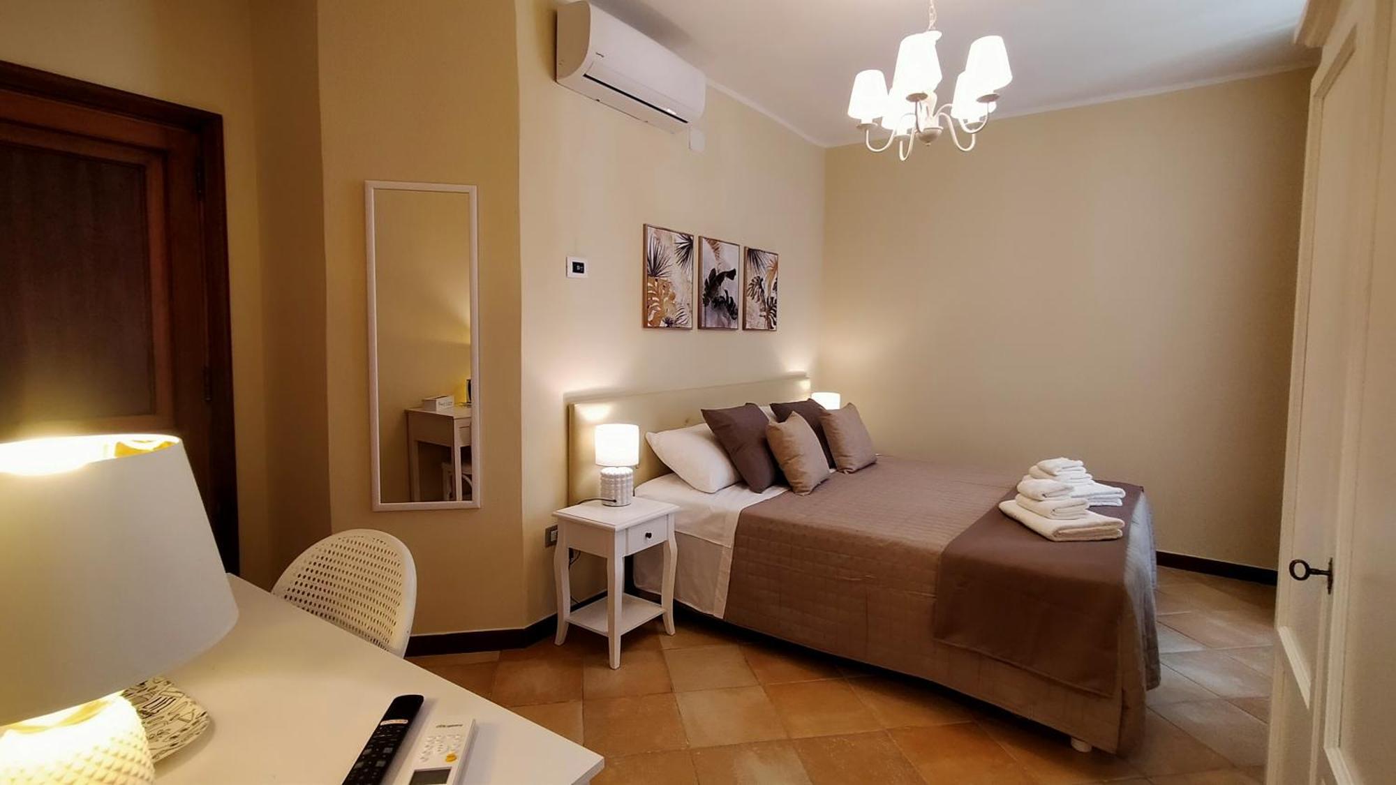 Hotel La Cattedrale Sassari Esterno foto