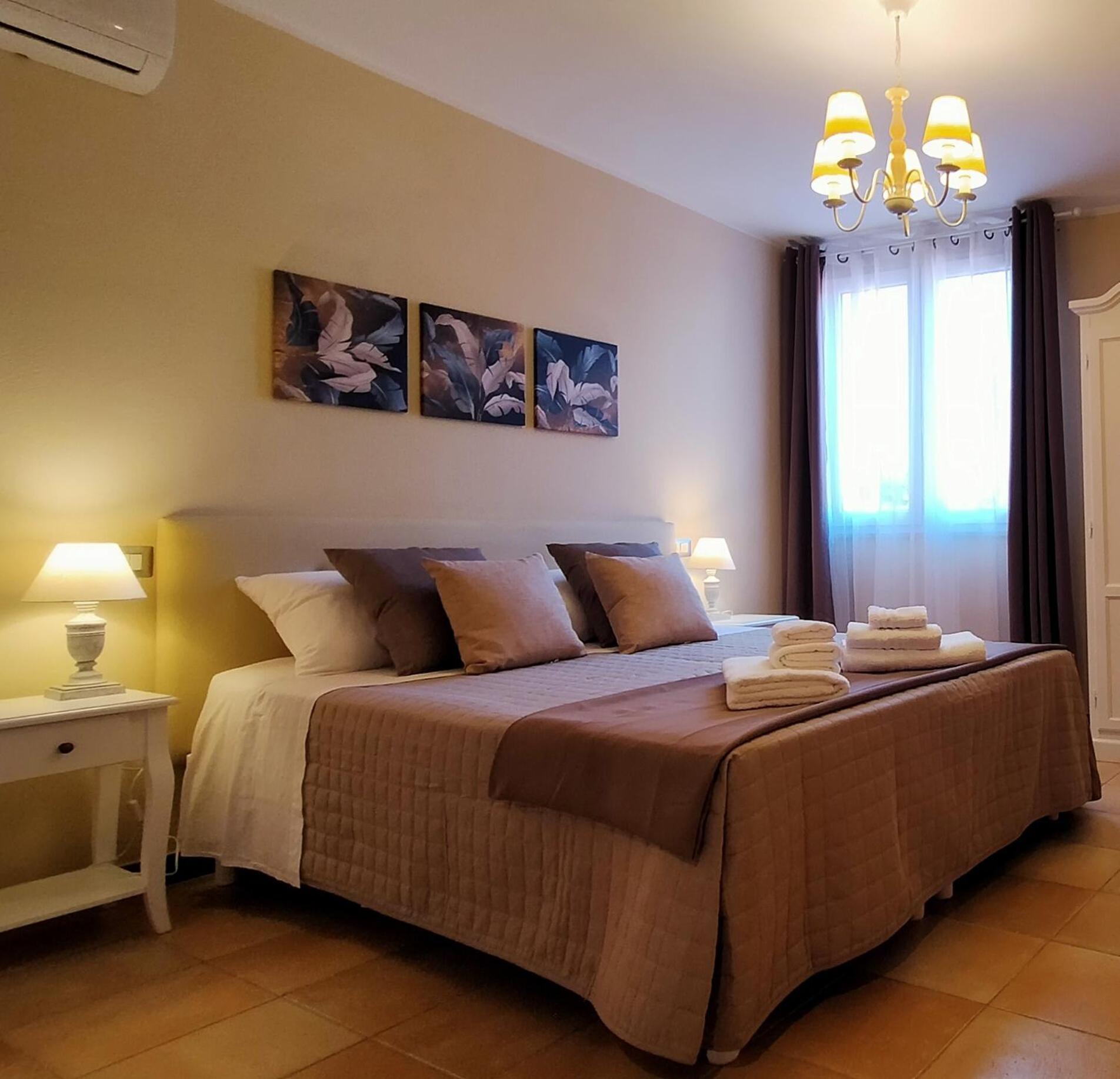 Hotel La Cattedrale Sassari Esterno foto